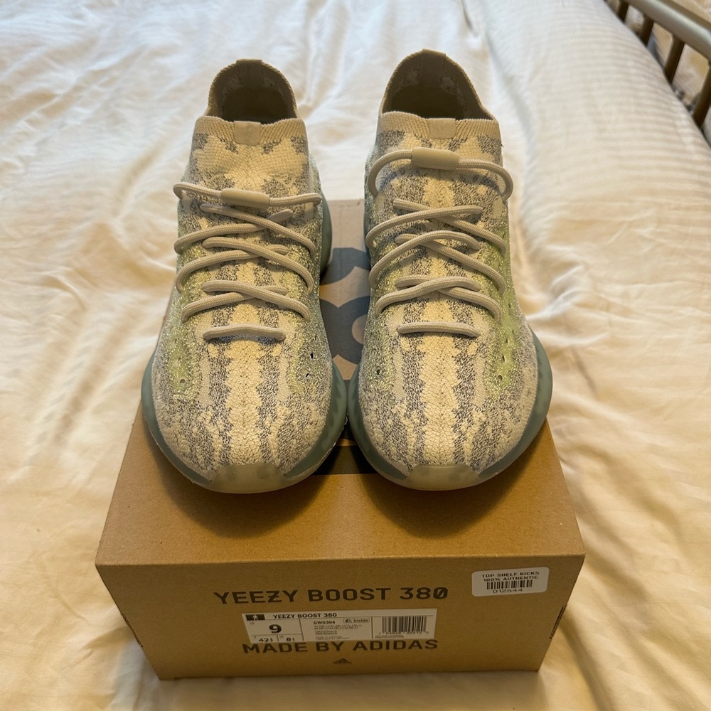 Yeezy 380 Alien Blue